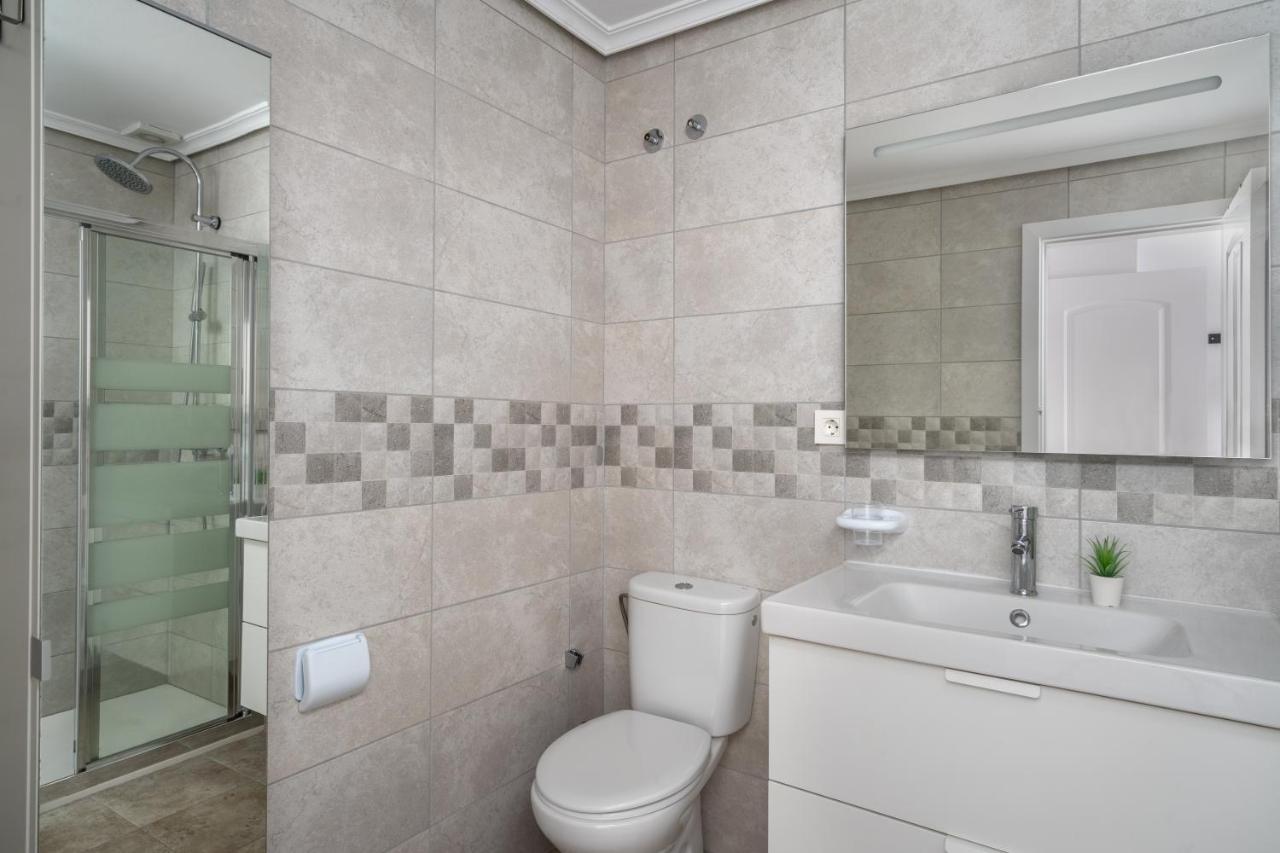 Stunning 3Br Flat Near Beach And Puerto Marina By Costarentals - Ref 150 Benalmadena Ngoại thất bức ảnh